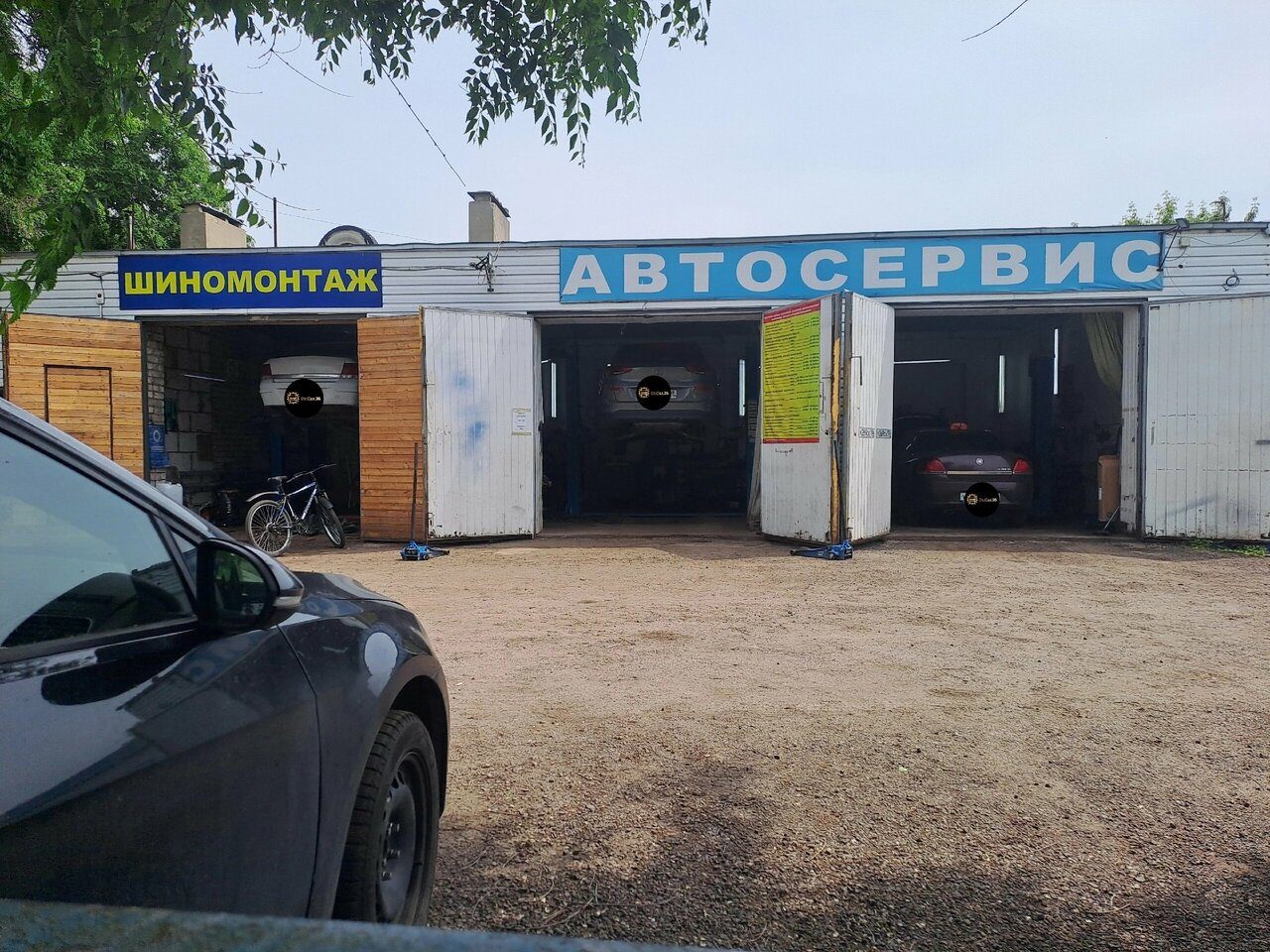 Въезд в автосервис и шиномонтаж Dr.Car.36